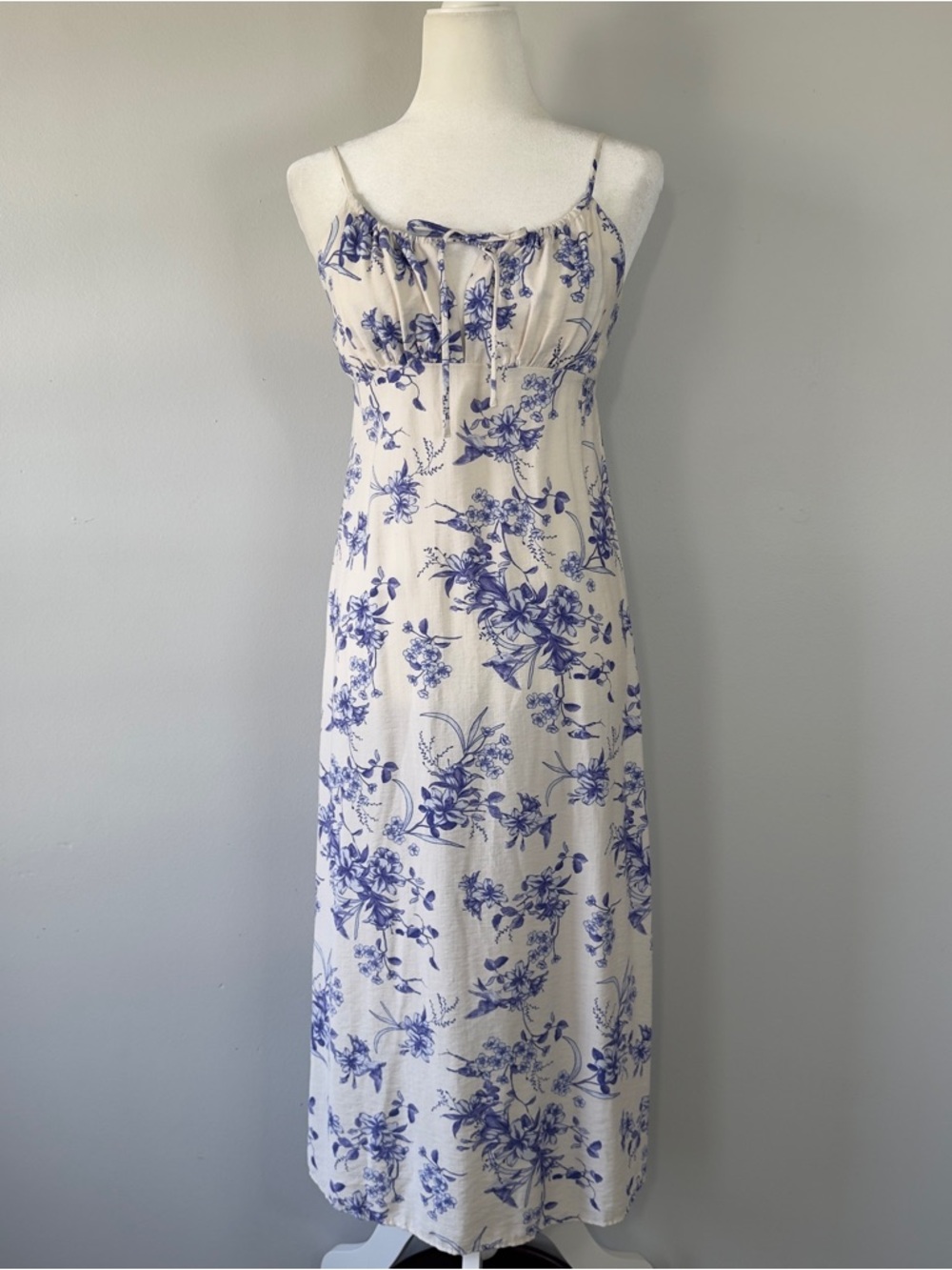 Blue White Floral Toile Midi Dress S/M Smocked Back Milkmaid Cottagecore Boho
